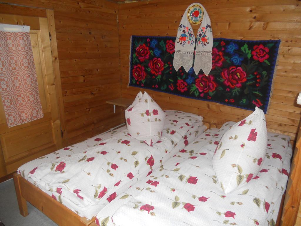 Cabana Victor Sighetu Marmaţiei Buitenkant foto