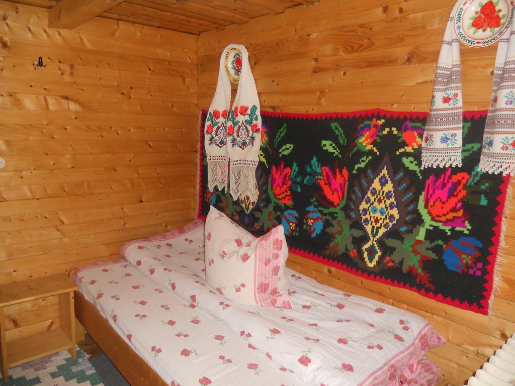 Cabana Victor Sighetu Marmaţiei Kamer foto
